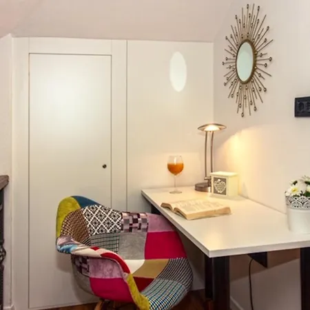 Spacious In With Parking