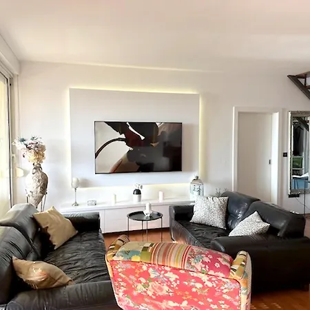Spacious In With Parking Апартаменты Трогир