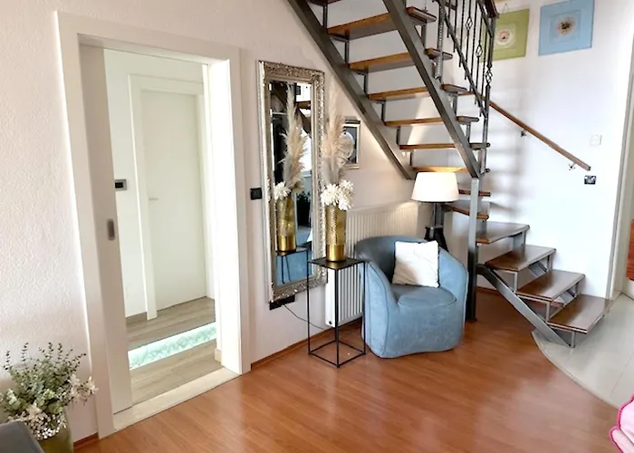 Apartment Spacious In With Parking *